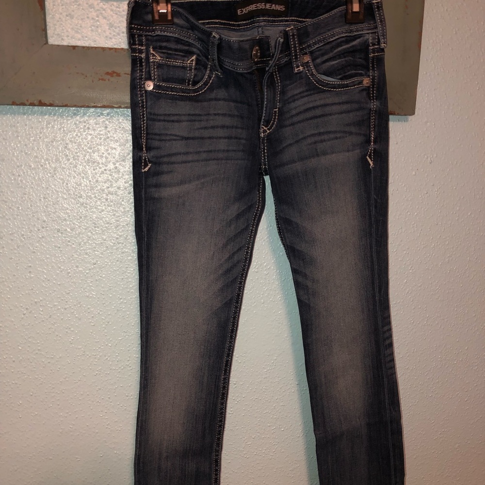 Express blue jeans
